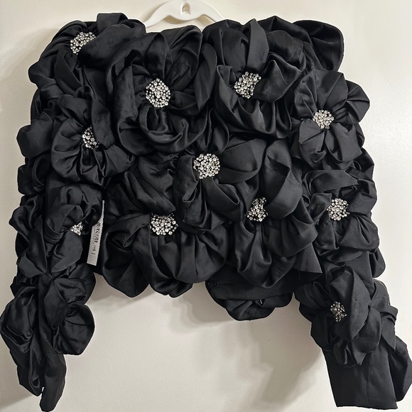 NWT Alice + Olivia Lorna Cropped Appliqué Jacket - Picture 5 of 16